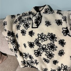 Parke Cream and Black Floral fleece pullover